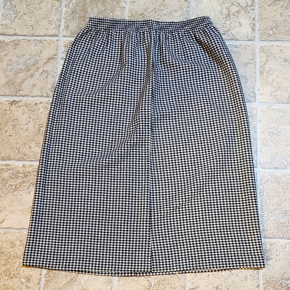 Vintage Black and White Buffalo Check Plaid Midi Skirt
